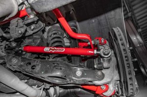 Chevrolet Camaro Alignment Toe Arms - Rear - UMI Performance - Adjustable, Race Quality Rod Ends - Red - `16-`24